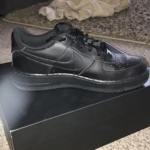Black Air Force 1s